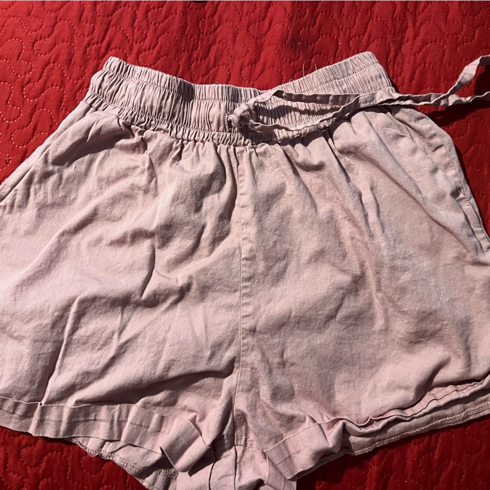 Used | No size | No Tags | Pink Flow Shorts